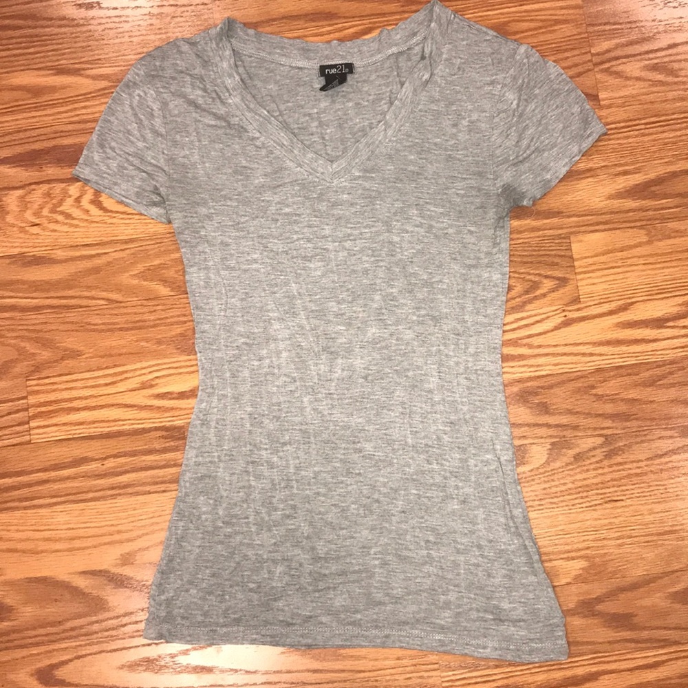 ⭕️SOLD⭕️ Rue21 Tee shirt